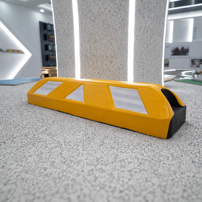 خرید Heavy Duty Rubber Parking Wheel Stop for Parking Lots & Garages تولید آنلاین