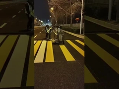 رنگ ذوب گرم رزین نفتی برای علامت گذاری جاده ای بازتاب دهنده OEM 3 دقیقه زمان خشک شدن